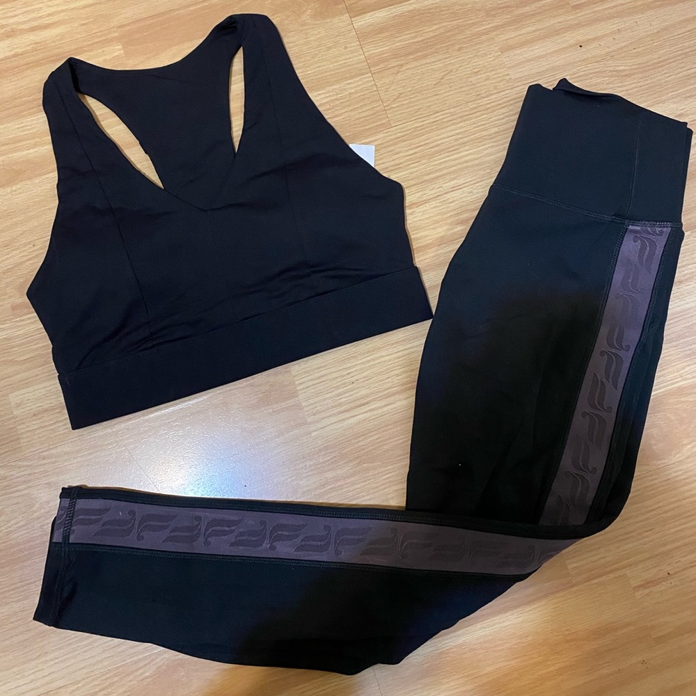 Fabletics Band Set